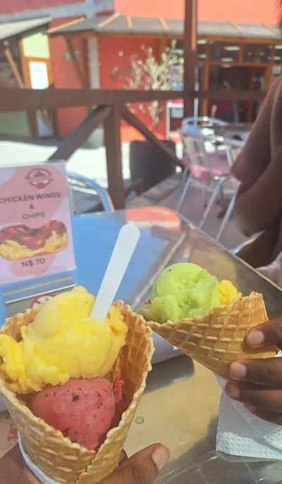 Ice & Spice gallery image 3